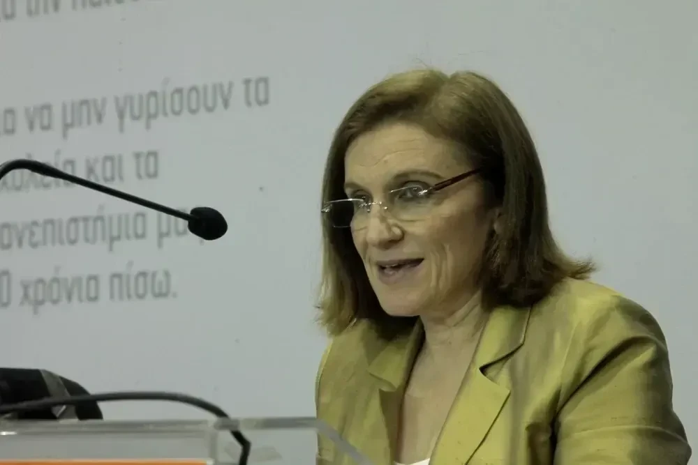 Βάσω Κιντή: Αυτάρεσκη και δογματική η συνέντευξη Τσίπρα