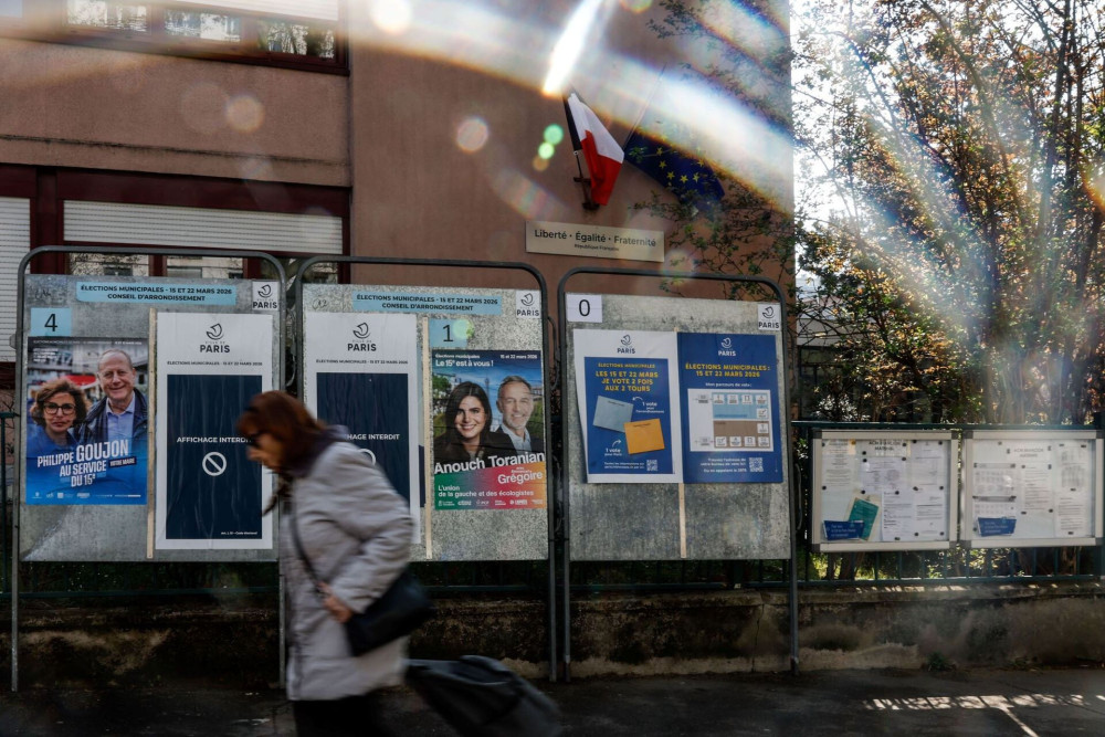 Δημοτικές εκλογές στη Γαλλία: ελληνικές αριστερές θριαμβολογίες που έγιναν στάχτη