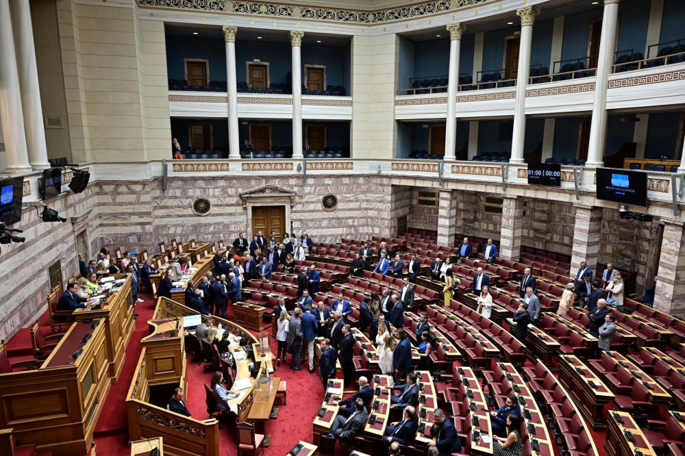 Αντιπολίτευση πλίνθων