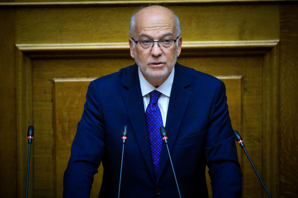 Αυστηρή κυβερνητική απάντηση σε Ζωή Κωνσταντοπούλου: Δεν υπάρχει θέμα Γιώργου Φλωρίδη, κάντε πρόταση δυσπιστίας