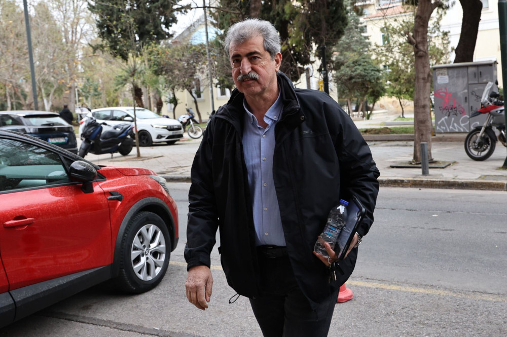 Πολάκης για ΣΥΡΙΖΑ: Πρόσκληση στο «μόρφωμα Τσίπρα», αλλιώς αυτόνομη κάθοδος