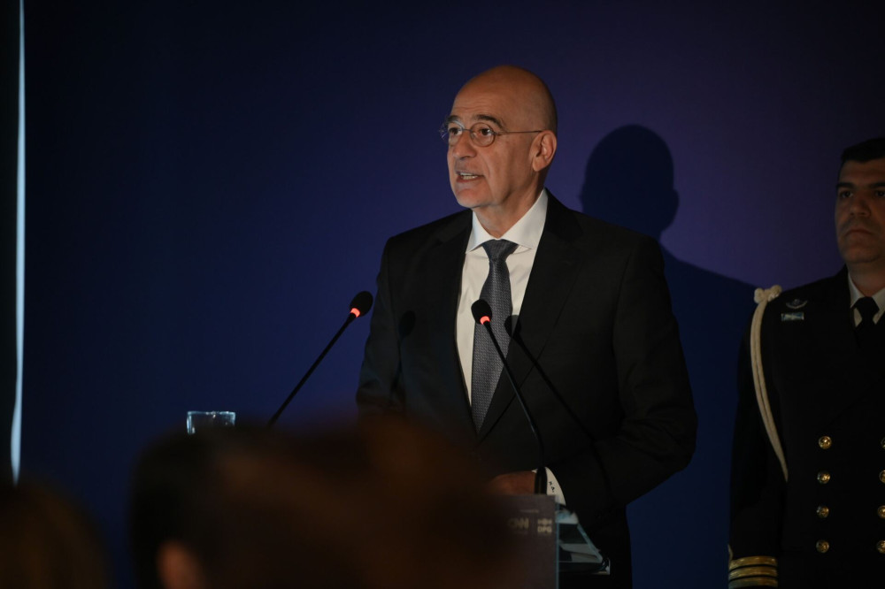 Νίκος Δένδιας: Κρίσιμες συνομιλίες στο Αμπού Ντάμπι για την ασφάλεια στην περιοχή