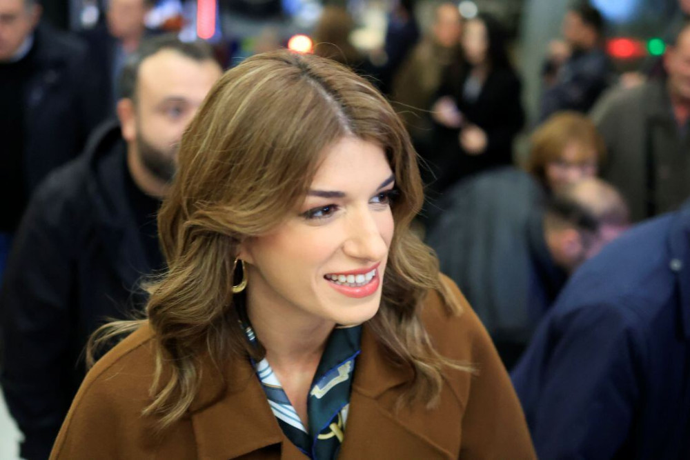 Κατερίνα Νοτοπούλου: το σπάνιο αυτοάνοσο και η απώλεια ακοής - «Βασίζομαι στη χειλεανάγνωση» (video)