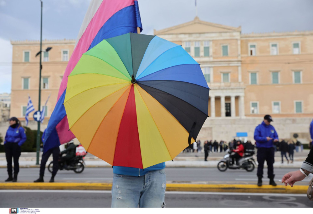 ΣτΕ: συνταγματικός ο γάμος και η υιοθεσία των ομόφυλων ζευγαριών