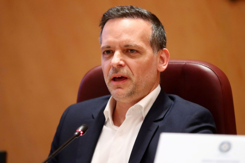 ΠΑΣΟΚ: «Οι διαγραφές δεν λύνουν προβλήματα - Όχι στη βολική δεύτερη θέση», διαμηνύει ο Δούκας στον Ανδρουλάκη