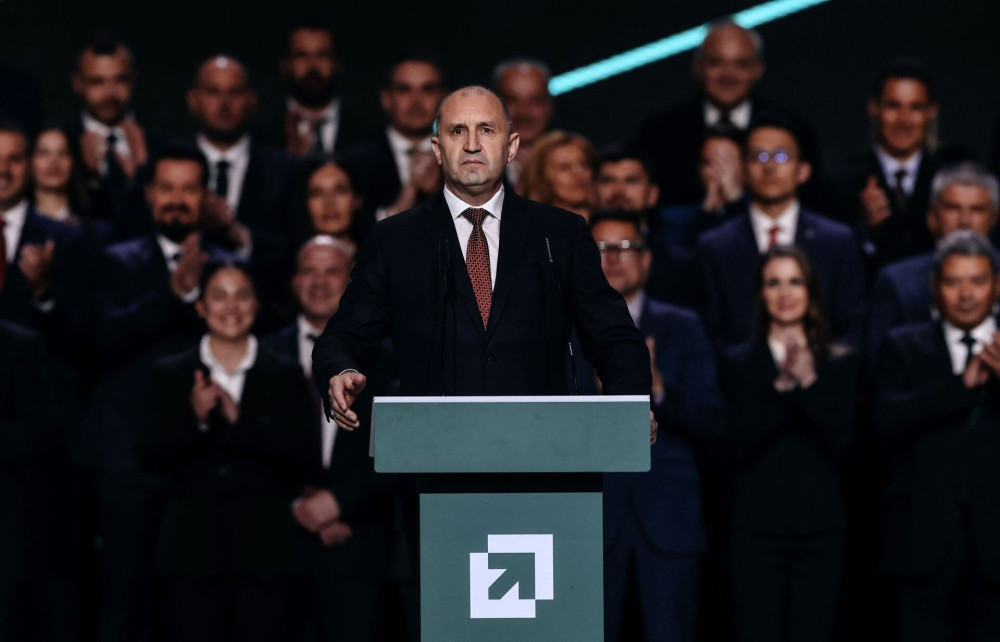 Ο νέος «πονοκέφαλος» της ΕΕ ακούει στο όνομα Ράντεφ