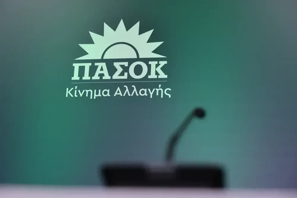 Και άργησαν: Στο ΠΑΣΟΚ τώρα βλέπουν πειραγμένες δημοσκοπήσεις
