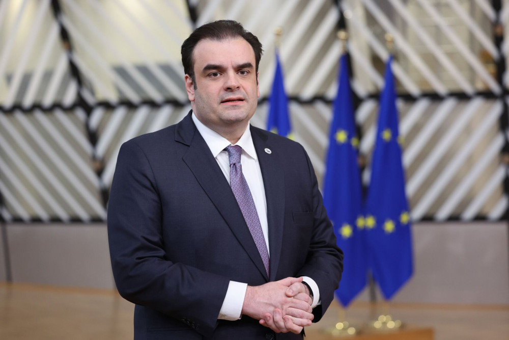 Κυριάκος Πιερρακάκης: «Αβεβαιότητα» και «διάρκεια» από την κρίση στη Μέση Ανατολή - «Όχι» διόδια στο Ορμούζ