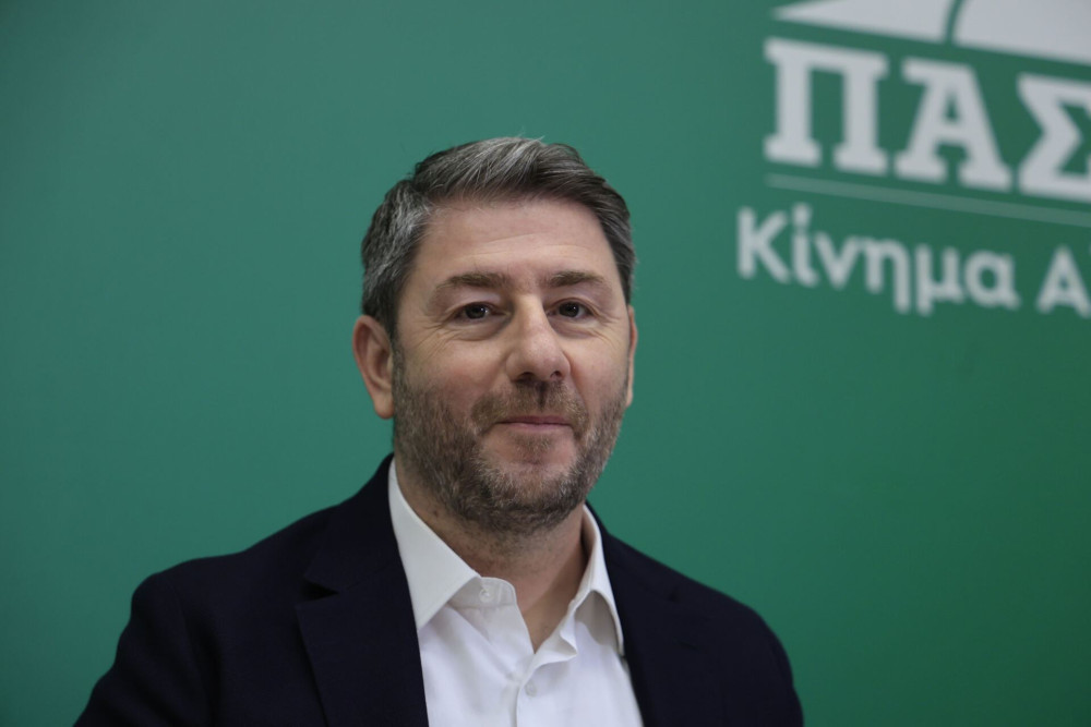 Ανδρουλάκης από Χαριλάου Τρικούπη: πολιτική με «λεφτόδεντρα» και υποσχέσεις χωρίς αντίκρισμα