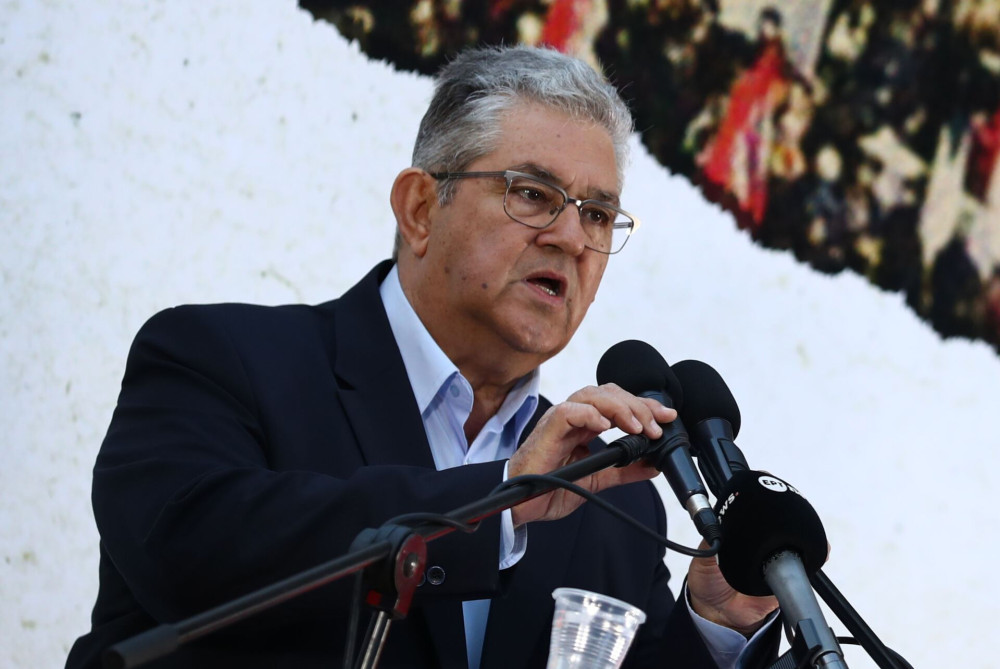 Δημήτρης Κουτσούμπας: Μόνιμα εγκλωβισμένος σε πολιτική άλλης εποχής