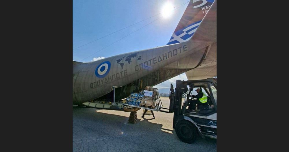 Αποστολή ανθρωπιστικής βοήθειας στον Λίβανο με μεταγωγικό αεροσκάφος της ΠΑ
