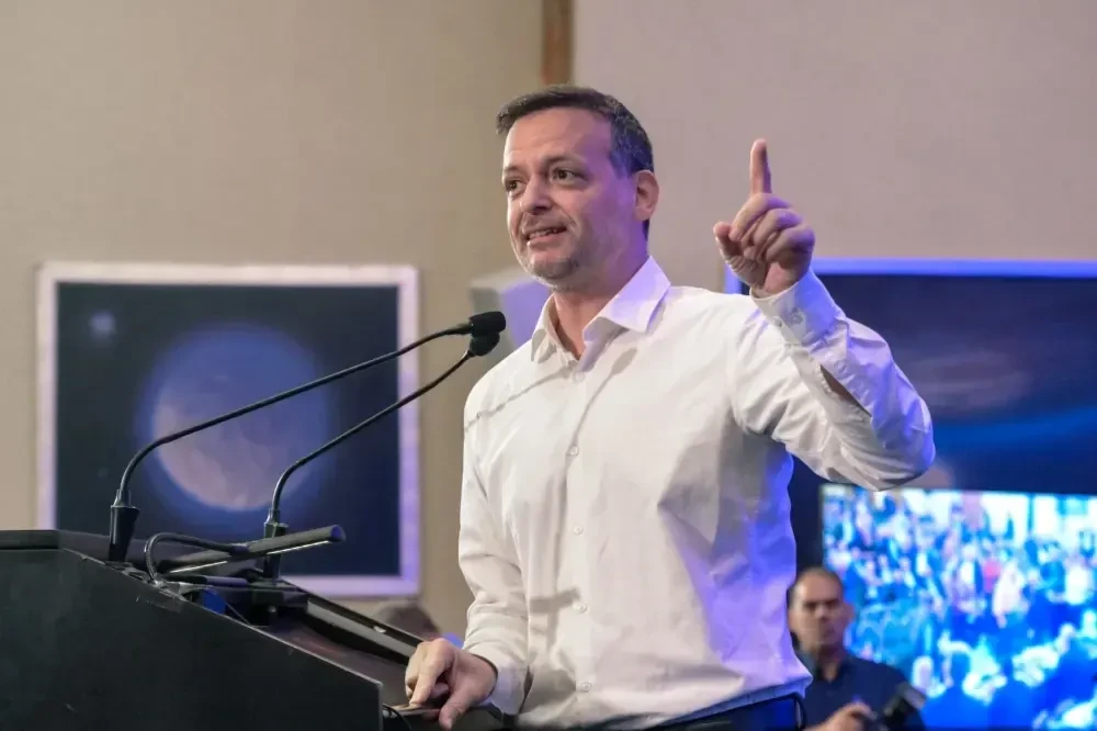 Η εκδήλωση με Αλέξη Τσίπρα και Χάρη Δούκα που προβληματίζει το ΠΑΣΟΚ