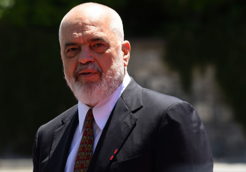 Αλβανία: O Έντι Ράμα καταγγέλλει «ξένα χέρια» πίσω από τις διαδηλώσεις