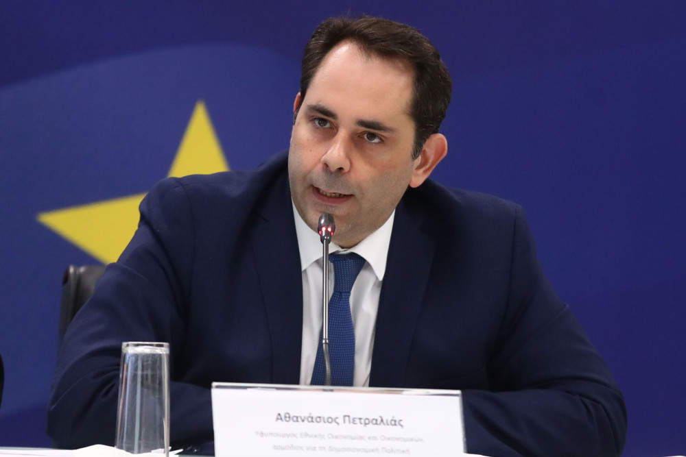 Θάνος Πετραλιάς: Η Ελλάδα επιτυχημένο παράδειγμα δημοσιονομικής πολιτικής
