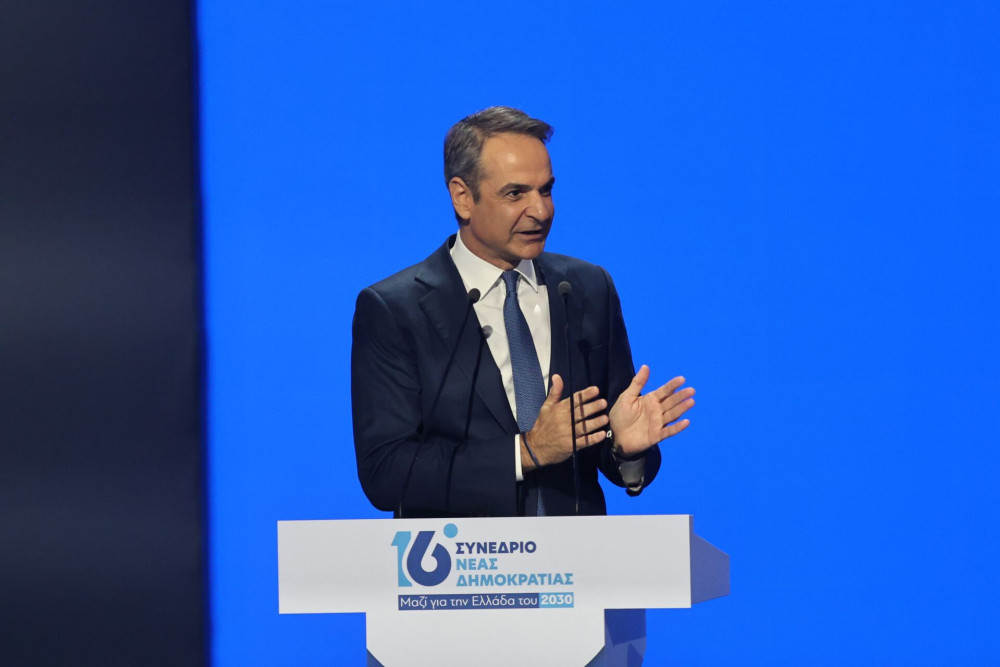 Συνέδριο ΝΔ-Κυριάκος Μητσοτάκης: Όσα είπαμε τα κάναμε πράξη, αυτό είναι το διαβατήριο της αξιοπιστίας μας - Εκλογές το 2027