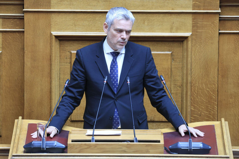 Κώστας Καραγκούνης: Νέα μείωση στις ασφαλιστικές εισφορές από το 2027 - Στο 8% η ανεργία (video)