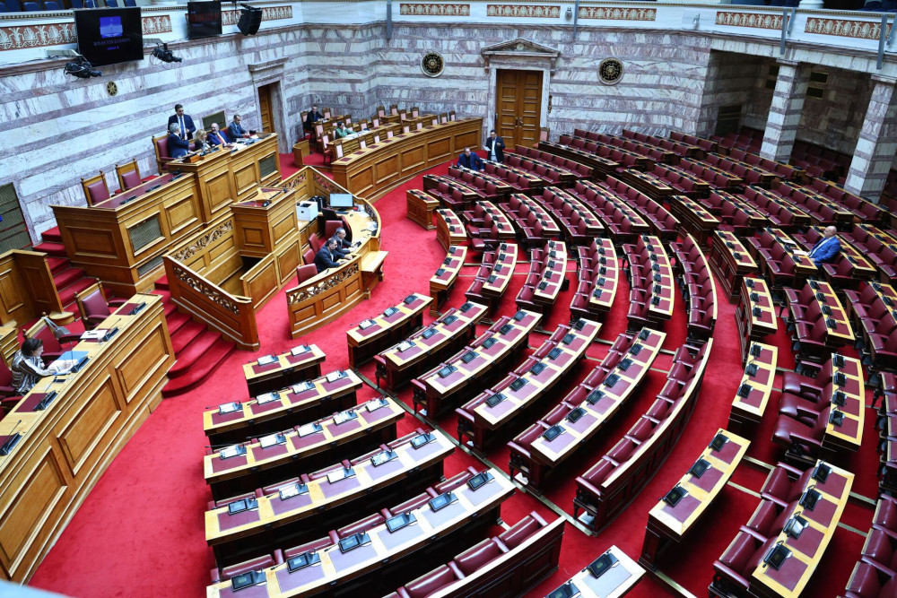 Χάρης Κατσιβαρδάς στο «Μανιφέστο»: Τα αλαλάζοντα κύμβαλα της αντιπολιτεύσεως
