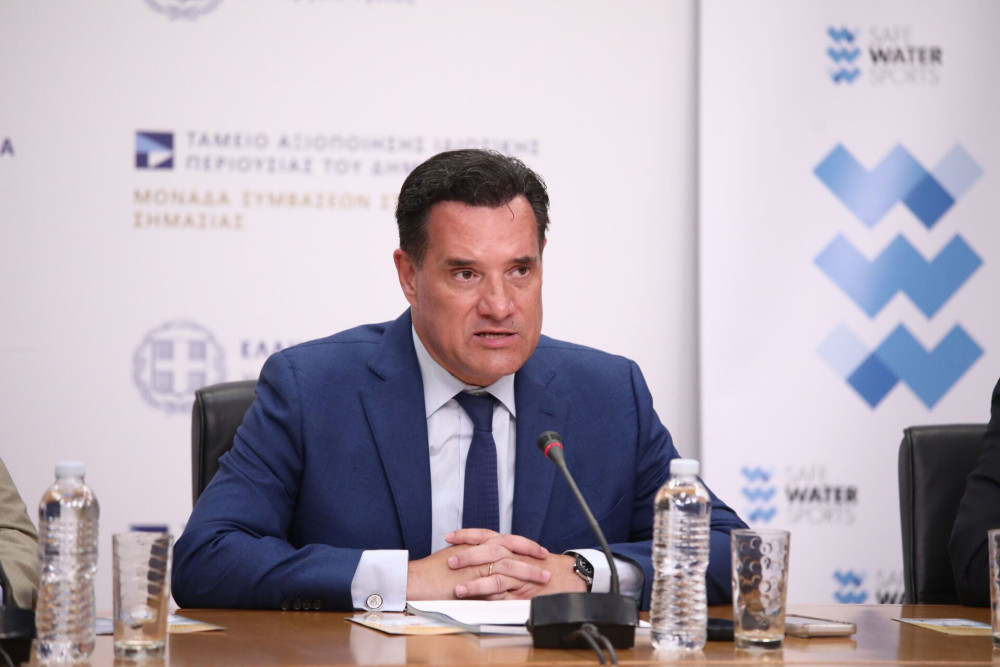 Άδωνις Γεωργιάδης: Ανακοίνωσε τη λειτουργία του πρώτου Ιατρείου Κλωνικής Αιμοποίησης στην Ελλάδα