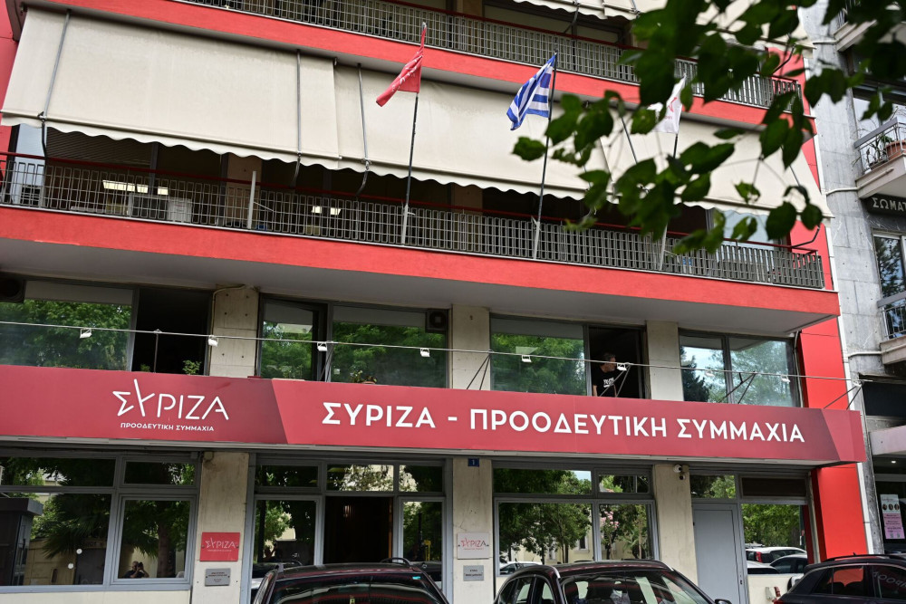 ΣΥΡΙΖΑ: εγκρίθηκε η φιλική προς τον Αλέξη Τσίπρα εισήγηση του Σωκράτη Φάμελλου - Σφοδρές αντιδράσεις από Παύλο Πολάκη-Νίκο Παππά