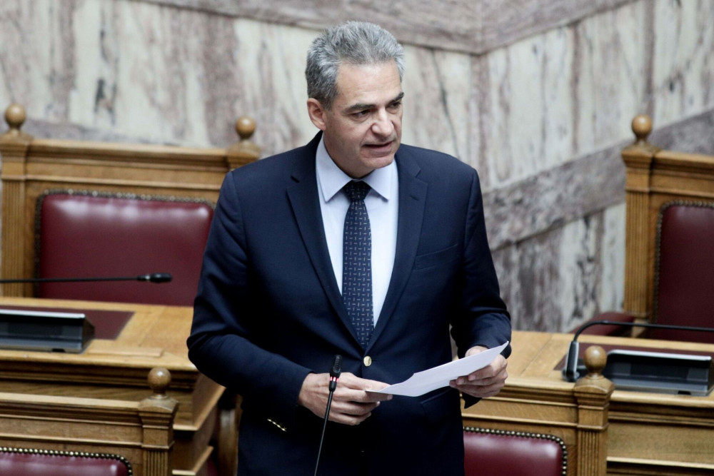 Άγγελος Συρίγος στο «Μανιφέστο»: Αν δεν καθόμαστε γύρω από το τραπέζι, κινδυνεύουμε να είμαστε το μενού