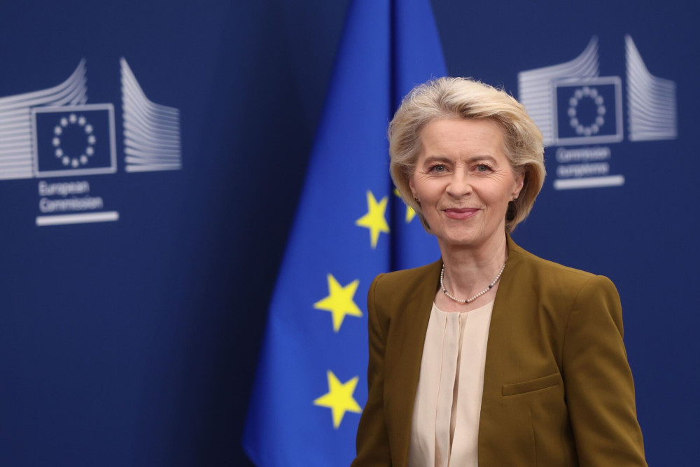 Politico: Η ΕΕ φέρνει τον Καναδά πιο κοντά - Το σχέδιο για εμπόριο, άμυνα και Αρκτική