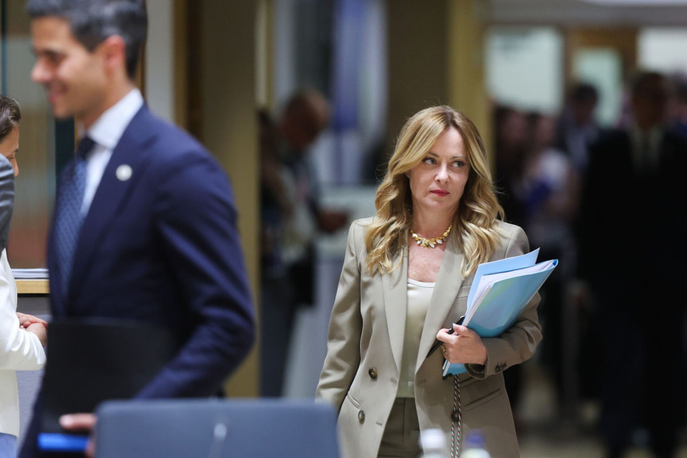 Τζόρτζια Μελόνι για Ντόναλντ Τραμπ: «Οι σχέσεις Ιταλίας-ΗΠΑ δεν τελειώνουν από μια διαμάχη στα social media» (video)
