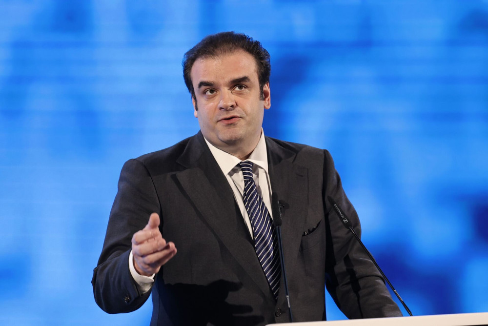 Συνάντηση Πιερρακάκη - Γιούνκερ σε κλίμα αμοιβαίας εκτίμησης και συγκίνησης