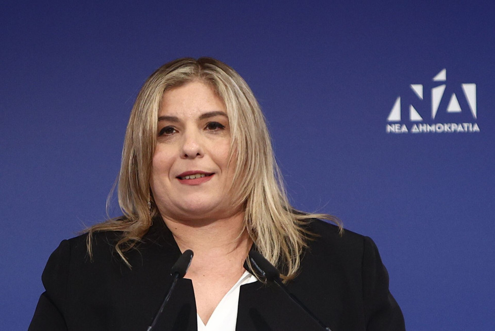 Μαρία Συρεγγέλα για Αλέξη Τσίπρα: Θέλει να κάνει rebranding σαν να μην έχει ξανακυβερνήσει (video)