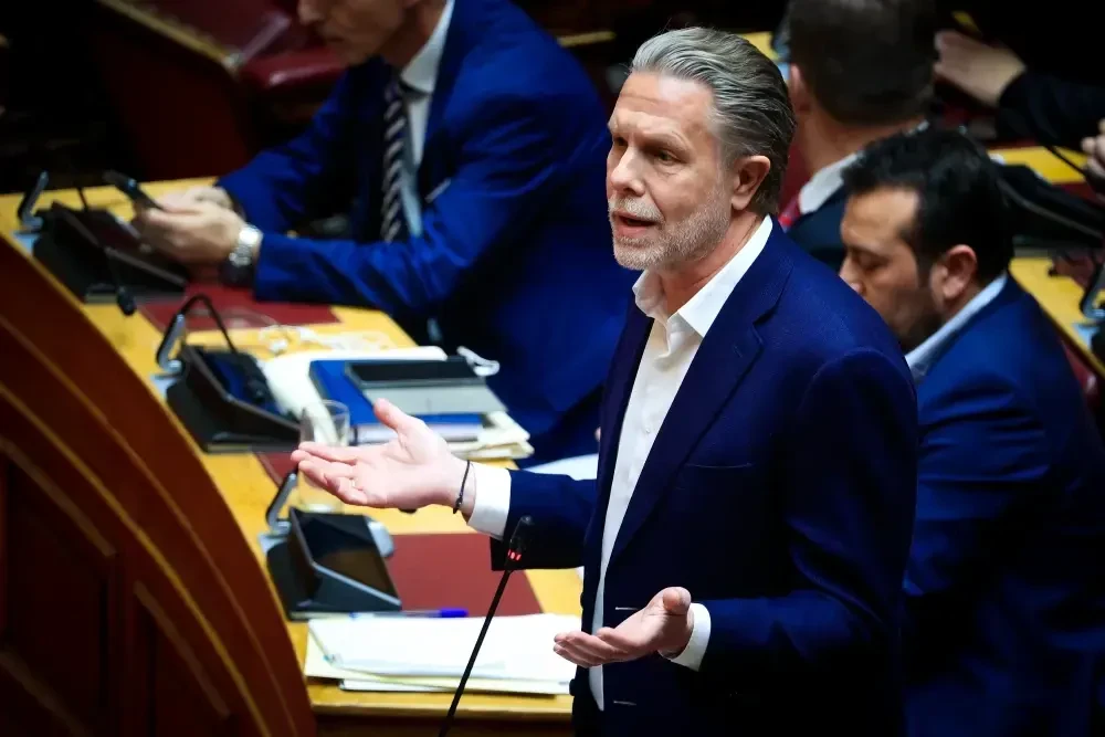 Ο Γερουλάνος που θέλει και δεν θέλει πρόωρες εκλογές (video)