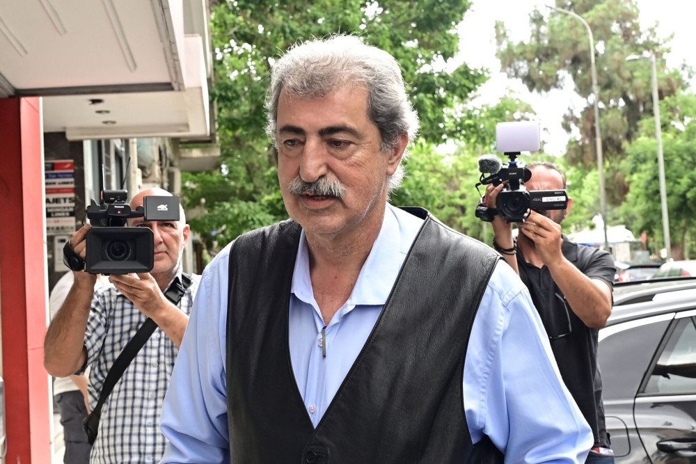 Παύλος Πολάκης: Ο ΣΥΡΙΖΑ δεν αυτοδιαλύεται - Δηλώνω παρών για την προεδρία της ΚΟ