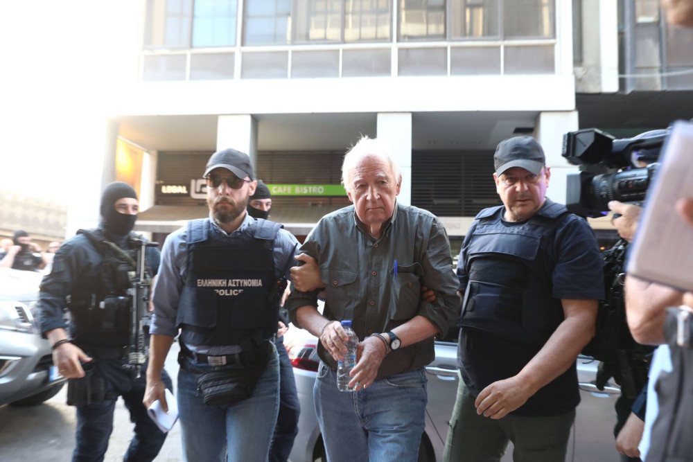 Στη φυλακή και πάλι ο Γιωτόπουλος: η «αποφυλάκιση» της πολιτικής υποκρισίας