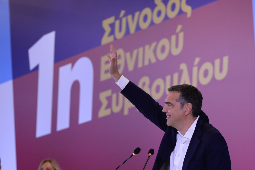 Η διπλή ανάγνωση της συνάντησης του Αλέξη Τσίπρα με την Κίμπερλι Γκίλφοϊλ