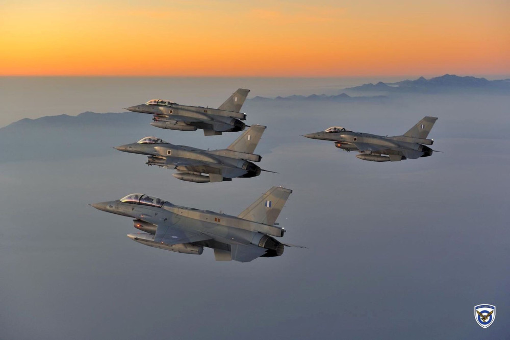 Μόνιμα τα ελληνικά μαχητικά στην Κύπρο, τι θα γίνει με τις φρεγάτες;
