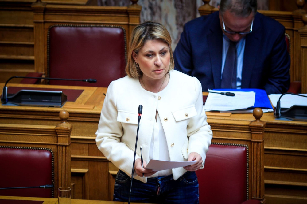 Χριστίνα Αλεξοπούλου απαντά στη Βάσια Αναστασίου και το ΠΑΣΟΚ: Πετάει «ιδεάρες» (video)