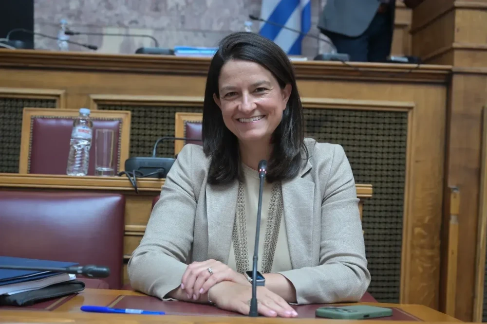Νίκη Κεραμέως: Καταργείται η περικοπή συντάξεων χηρείας του νόμου Κατρούγκαλου