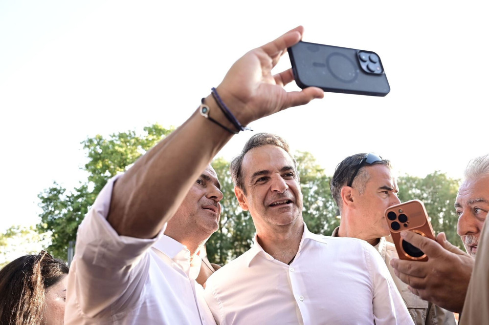 Καμία σύνδεση με τις εκλογές