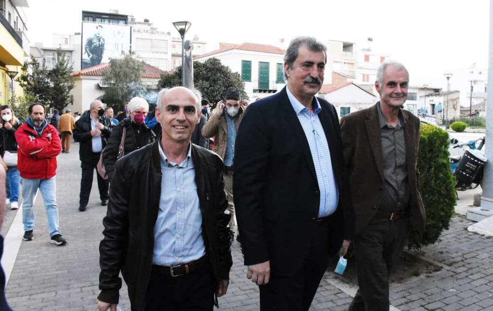 Το επεισόδιο μεταξύ Πολάκη - Γαβρήλου στη Βουλή: Γιατί κράτησες την έδρα;