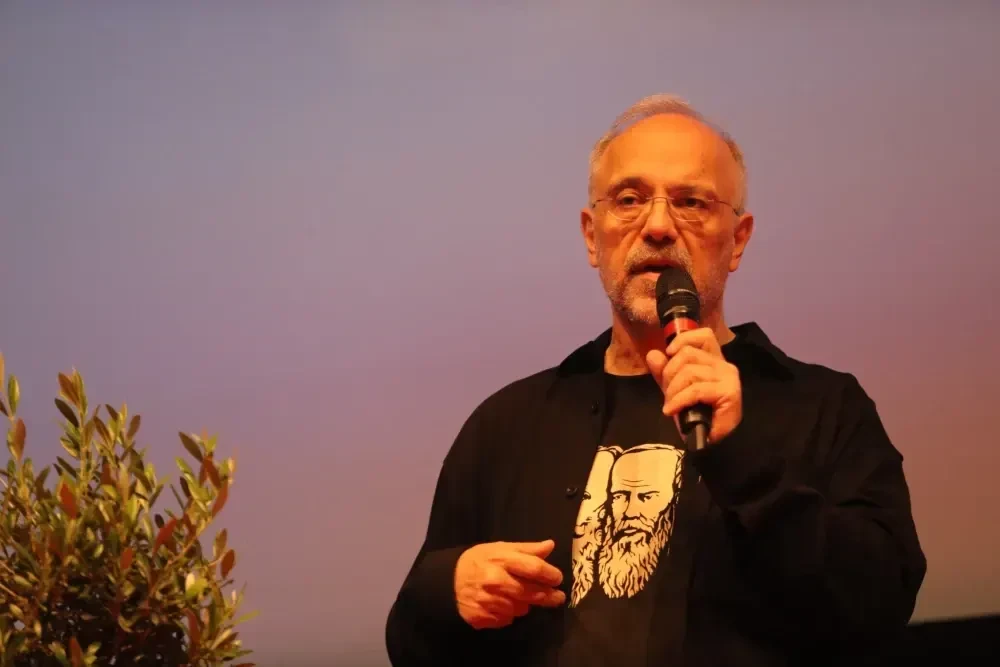 Αυγερινός σε Καρυστιανού: «Μωραίνει Κύριος ον βούλεται απολέσαι»