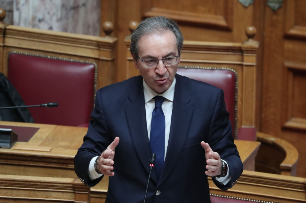 Ιωάννης Μπούγας: Οι 6 μεγάλες αλλαγές σε πολυκατοικίες, κοινόχρηστα και μισθώσεις (video)