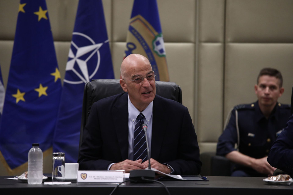 Νίκος Δένδιας: Στον Βασίλη Πατέρα αρμόζει τιμή για όσα έχει προσφέρει για την ενίσχυση των ενόπλων δυνάμεων