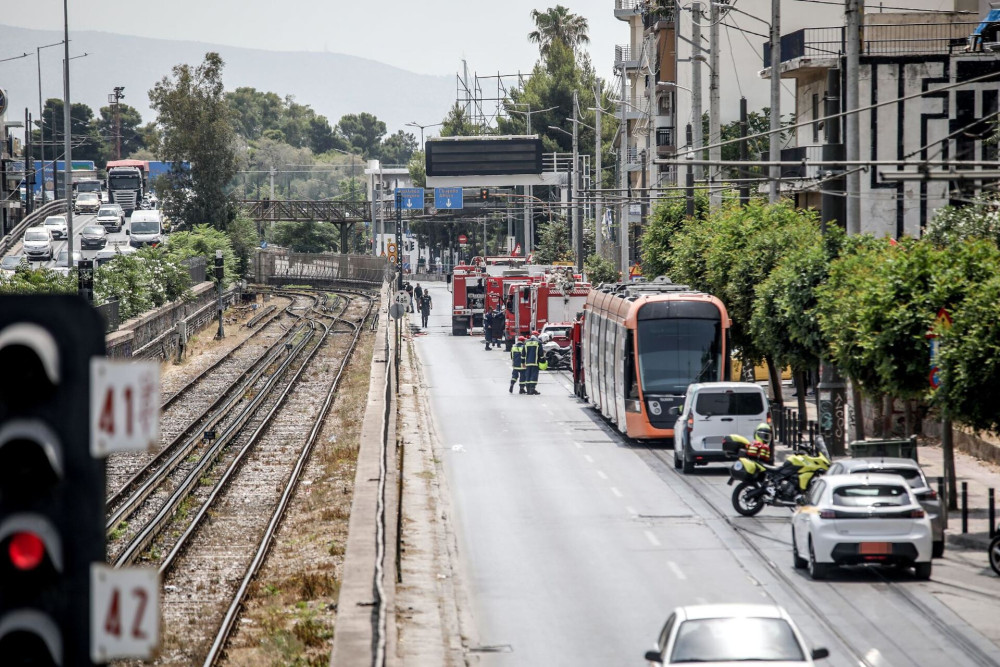 Διαρροή αερίου σε πρατήριο καυσίμων στον Πειραιά - Εκκένωση πολυκατοικιών