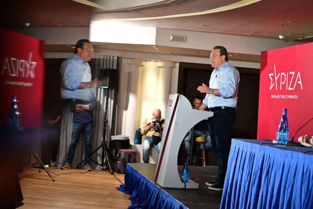 Φάμελλος απαντά μέσω «κύκλων» στις αιχμές του ΣΥΡΙΖΑ