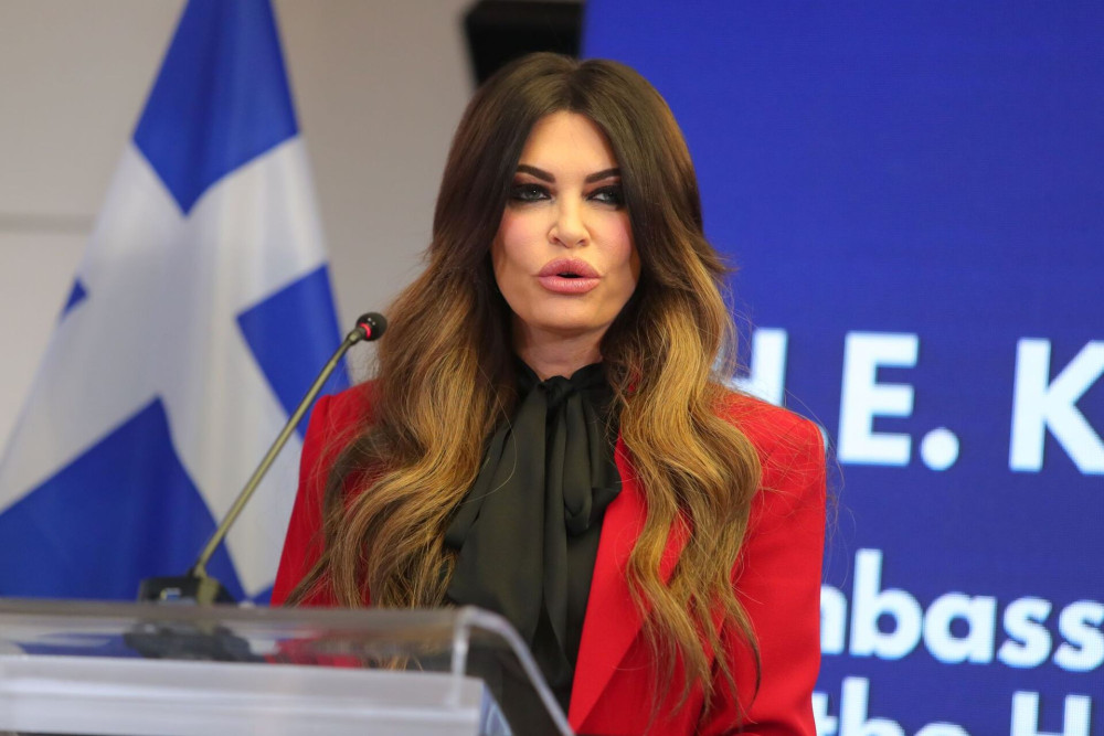 Γκίλφοϊλ: Η καρδιά μου με τον ελληνικό λαό - τι αναφέρει για τους ηρωικούς πυροσβέστες