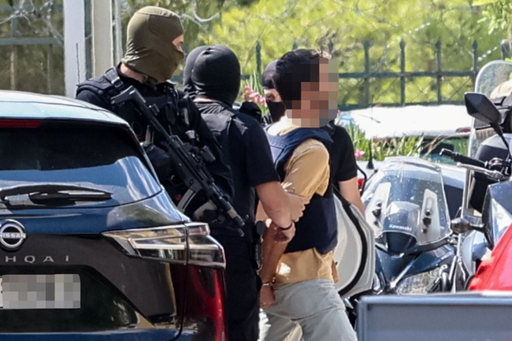 Marfin: σε κελί υψίστης ασφαλείας στις φυλακές Ναυπλίου ο «καθοδηγητής» του εμπρησμού
