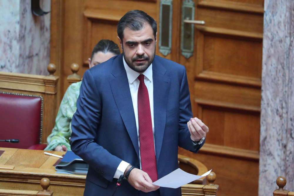 Παύλος Μαρινάκης: Το ΠΑΣΟΚ εκτέθηκε με την ψήφο στην Ακρίτα - Απάντηση στον Τσίπρα για τις γυναικοκτονίες  (video)