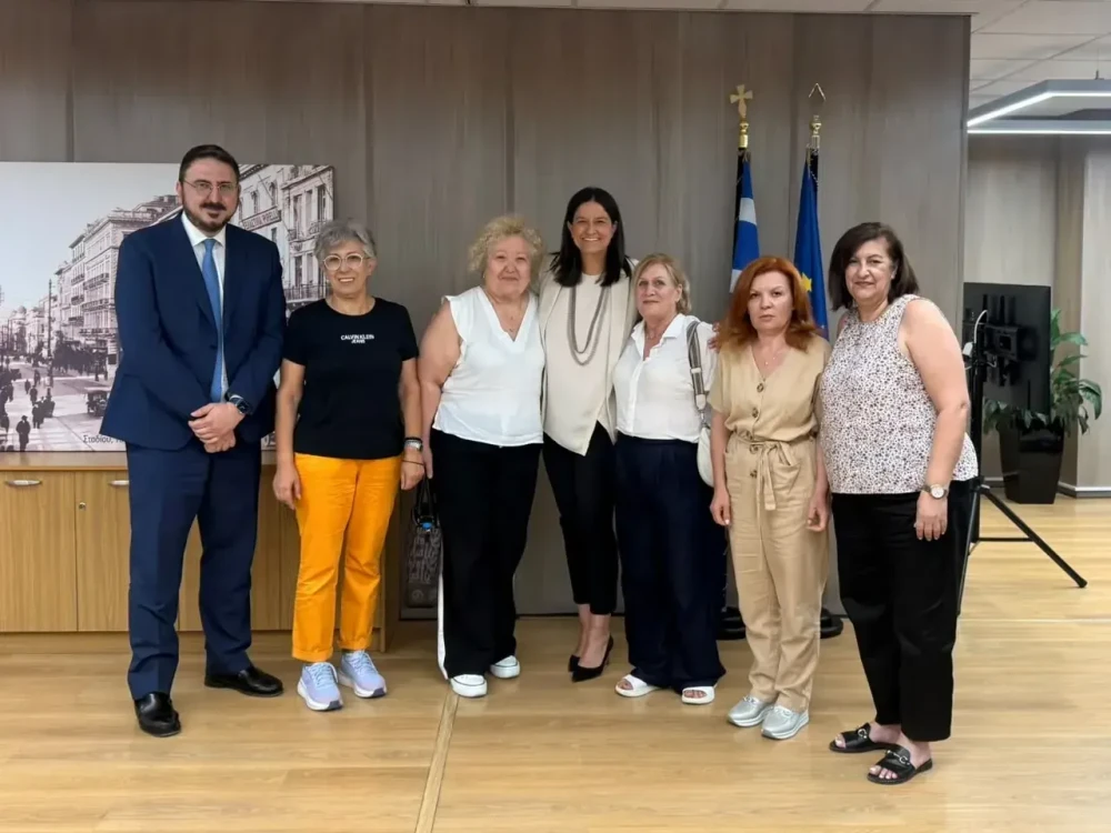 Συνάντηση Νίκης Κεραμέως με τον Σύλλογο ΑΞ.Ι.Α. για συντάξεις χηρείας: Αποκαθιστούμε κοινωνικές αδικίες