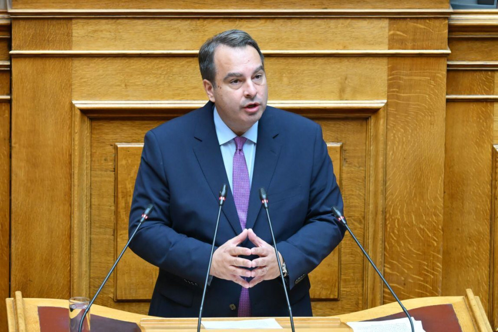 Θανάσης Παπαθανάσης: Η Συνταγματική Αναθεώρηση ευθύνη απέναντι στις επόμενες γενιές - Επίθεση στο ΠΑΣΟΚ
