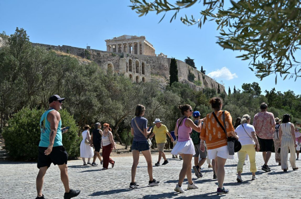 Ξεπέρασαν τα 20 εκατ. οι τουρίστες στο επτάμηνο Ιανουαρίου-Ιουλίου 2026 - Αύξηση εσόδων 12%