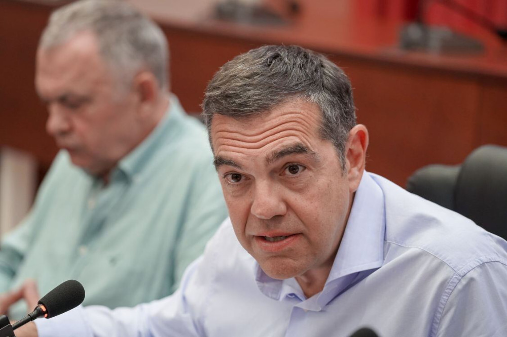 Ο «ιεροκήρυκας της διαφάνειας» ξέχασε το… «μαγαζί» και τη «Λευκή Πόρσε»