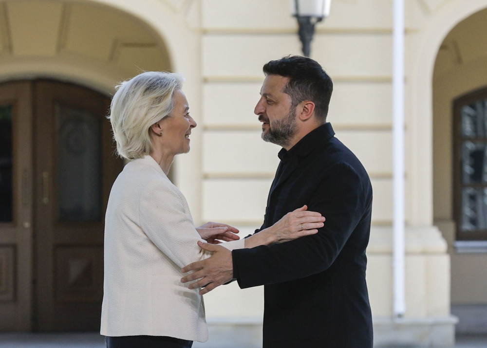 ΕΕ: Αποδεσμεύει 1,4 δισ. ευρώ από παγωμένα ρωσικά περιουσιακά στοιχεία για την Ουκρανία